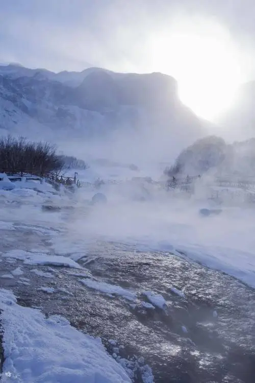 雪(xuě)國(guó)風(fēng)情畫(huà)廊